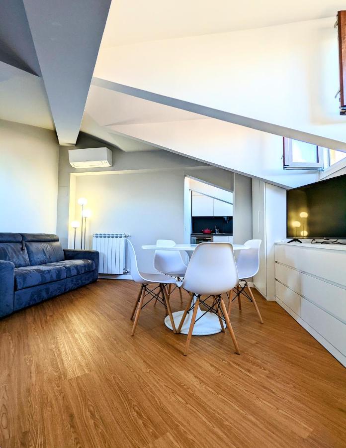 Monza Apartments Exteriör bild